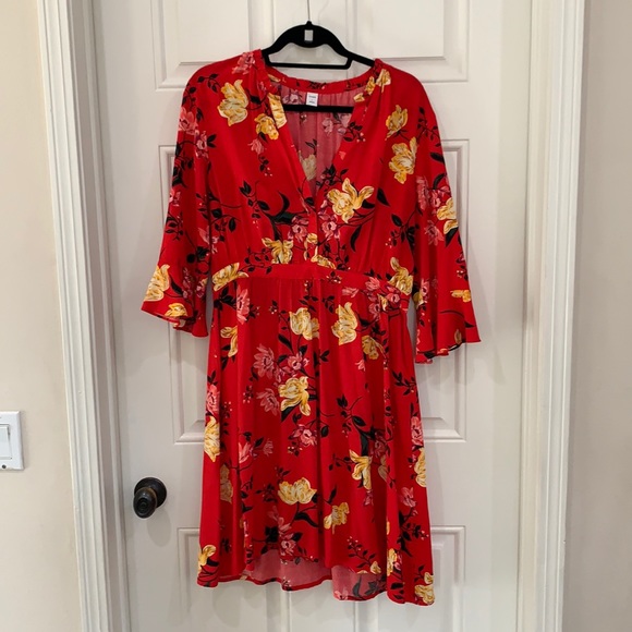 Old Navy Dresses & Skirts - Old Navy Floral Dress - L